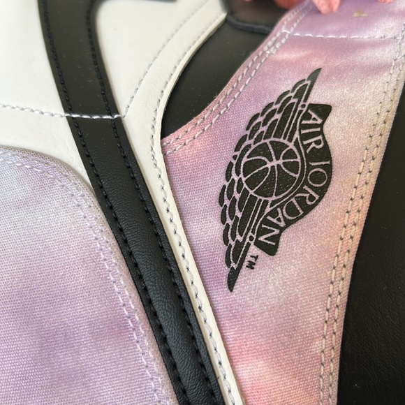 12 Jordan mid the dye shoes Nike